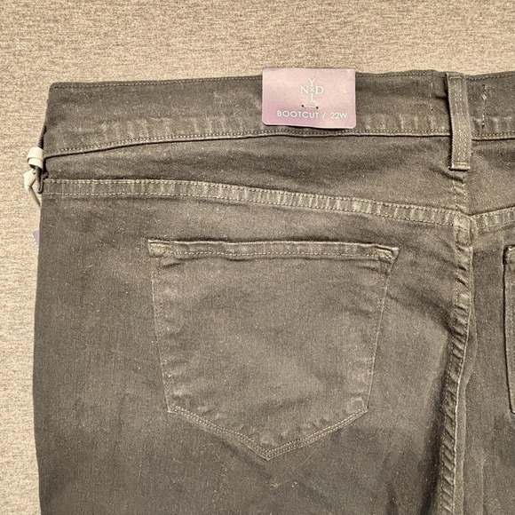 NYDJ Bootcut Jeans Womens 22W (42x33) Black Wide Leg Stretch Plus USA Made NEW - Picture 10 of 16